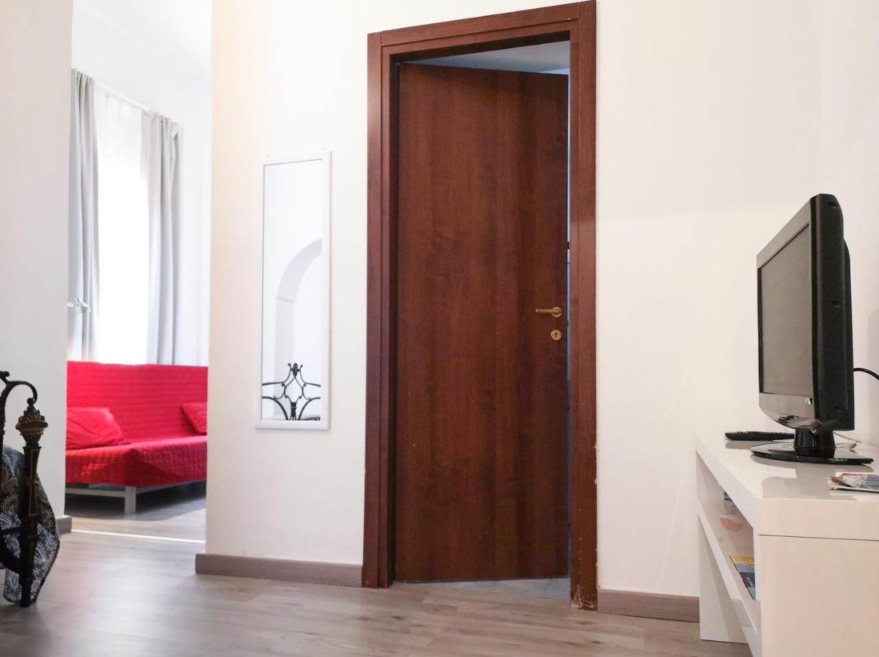 Civico13 Bed & Breakfast Naples