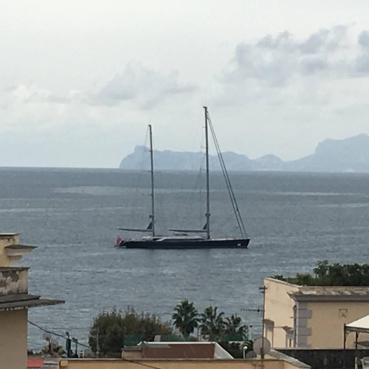Specchio Di Parthenope Naples