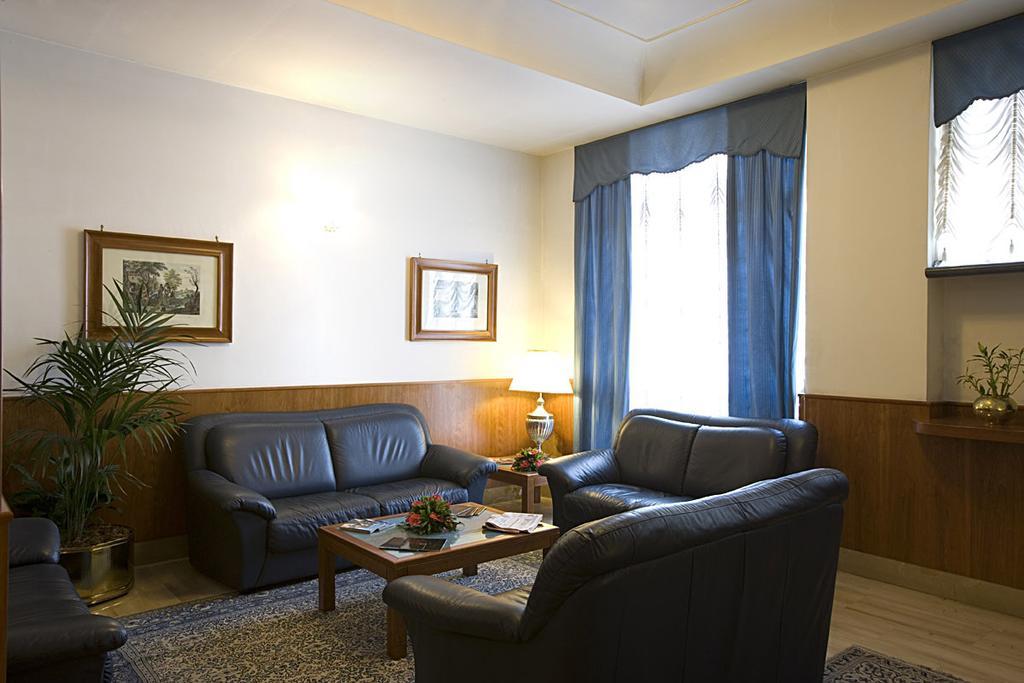 Hotel San Giorgio Naples