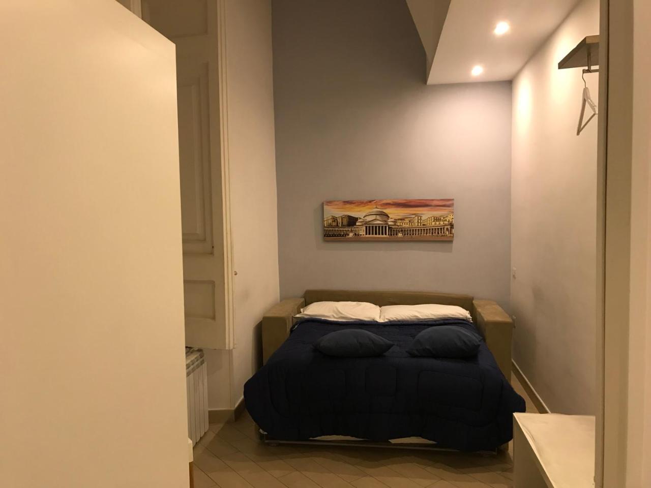 Bed & Breakfast Base Mergellina 3*