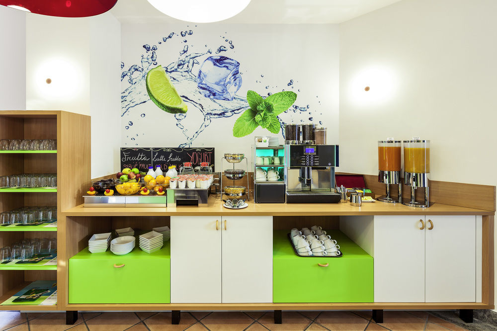 Hotel Ibis Styles Garibaldi 3*