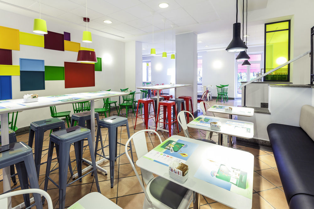 Ibis Styles Garibaldi Hotel