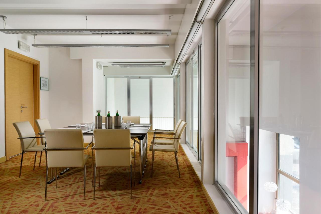 Una Hotels Napoli