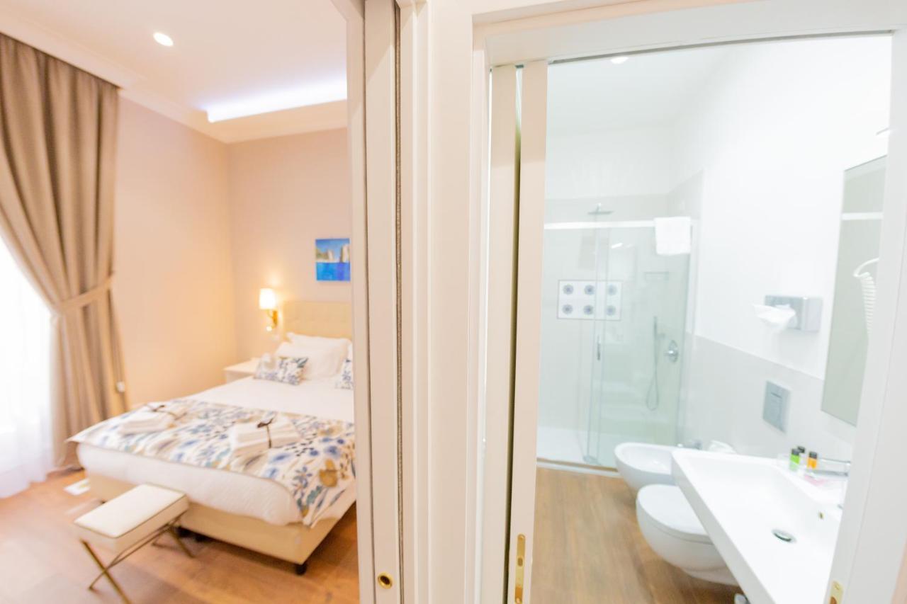 Cuorenapoletano Guest house Naples