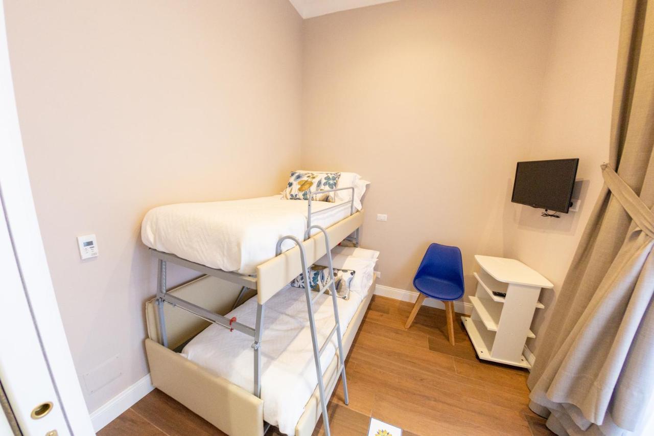 Guest house Cuorenapoletano Naples