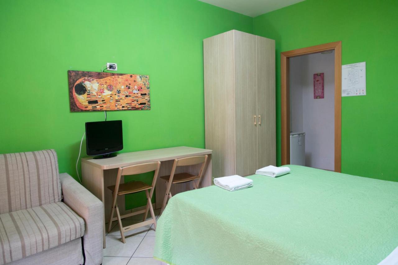 Campi Flegrei House Guest house *