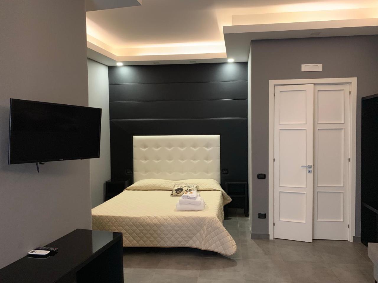 Royal Art H Duomo - Centro, By Clapa Group Guest house