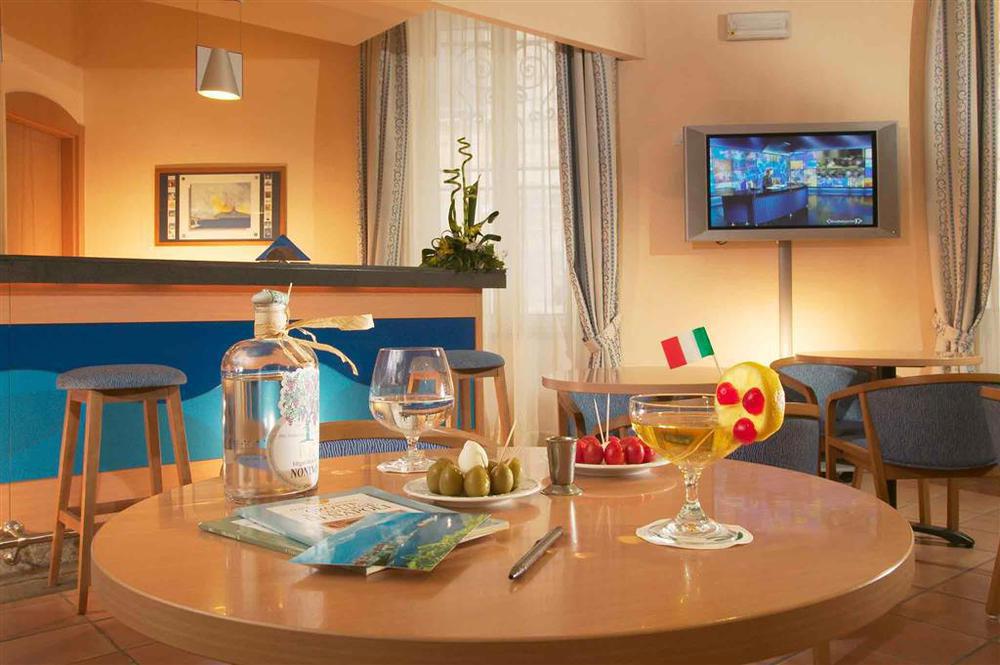 Hotel Ibis Styles Garibaldi 3*