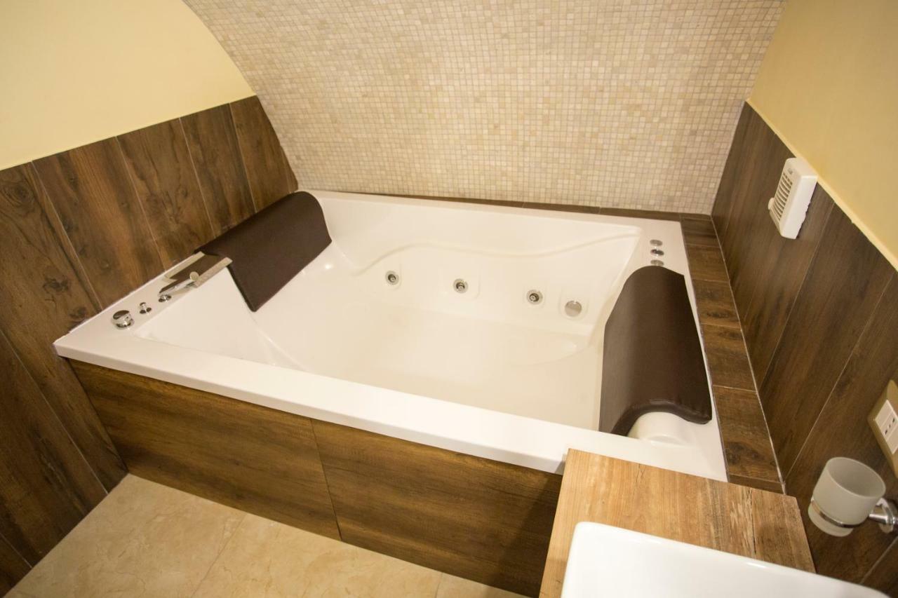 Chiaia 205 Guest house Naples