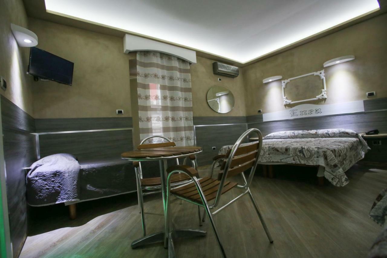 Enea Naples