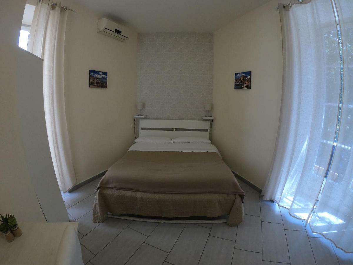 248 Bed & Breakfast