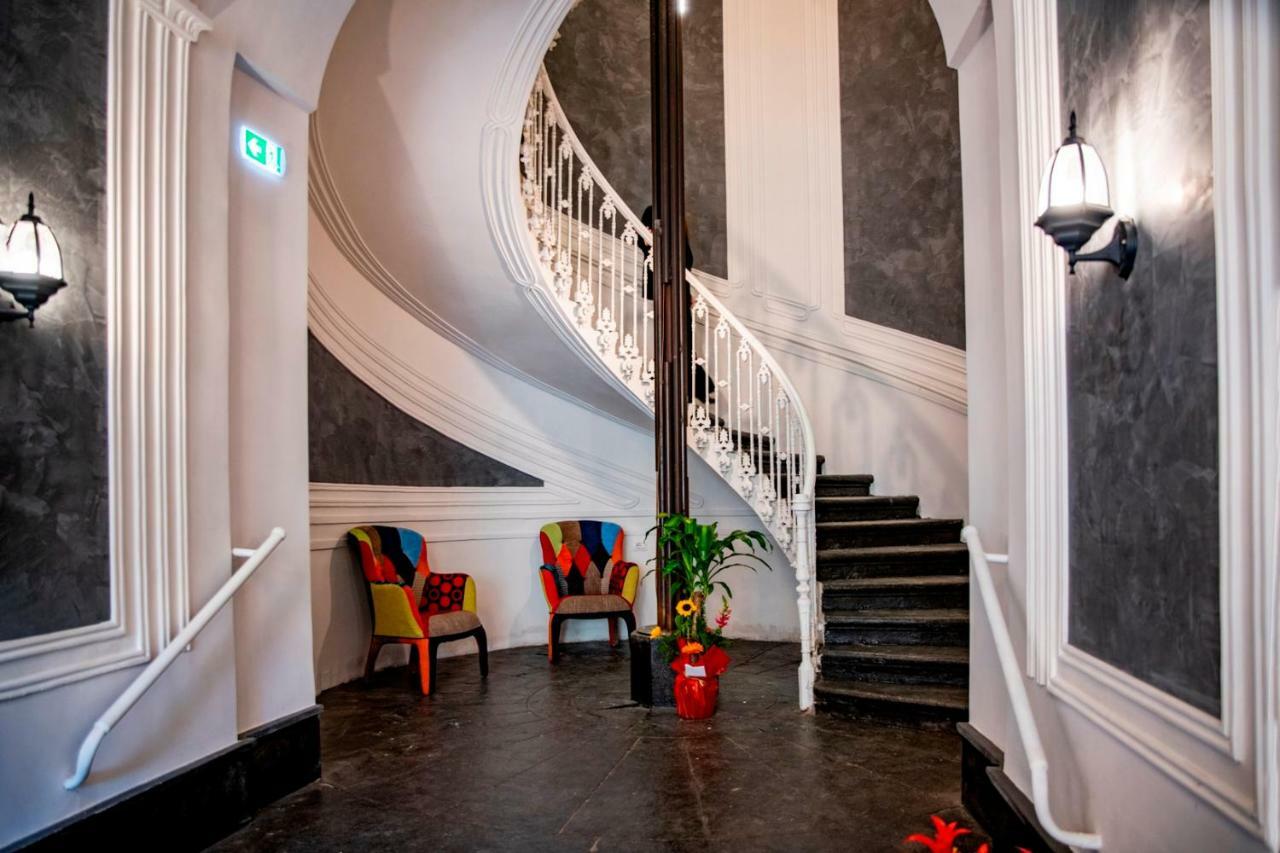 Elisio & Hotel