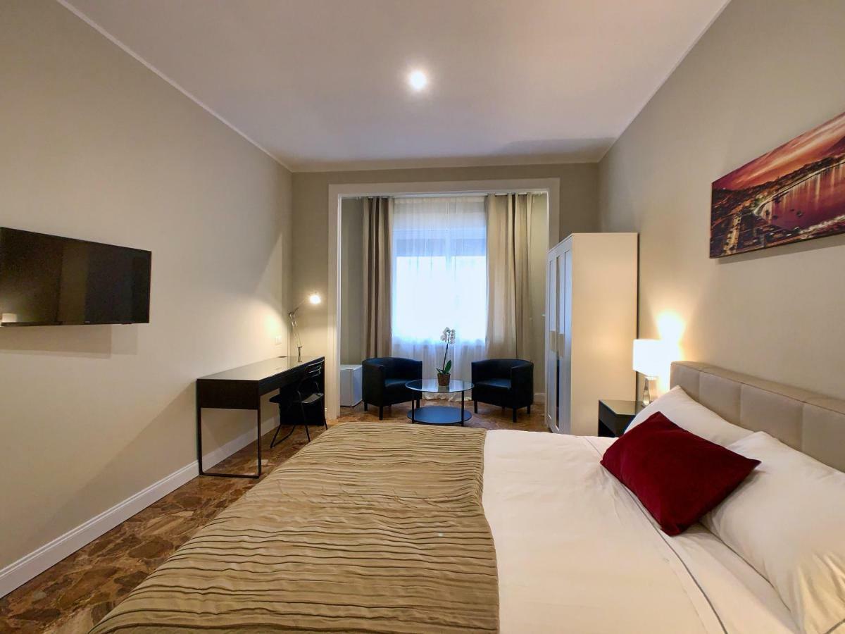 Silia House Centro Guest house 2*