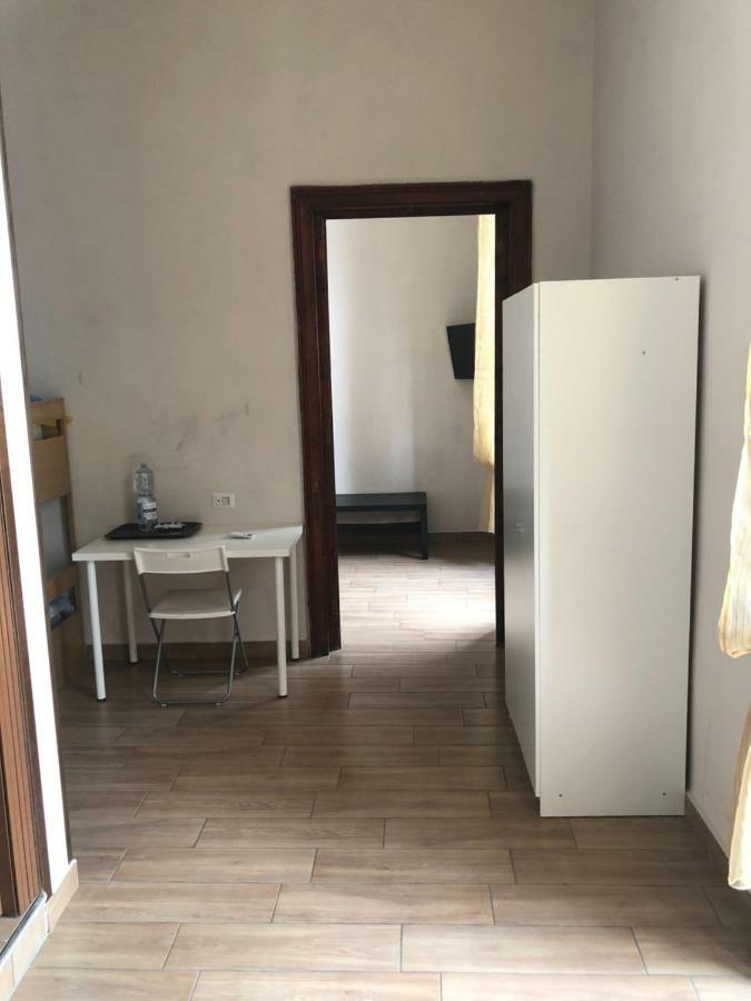 La Casa Di Fafa Bed & Breakfast Naples