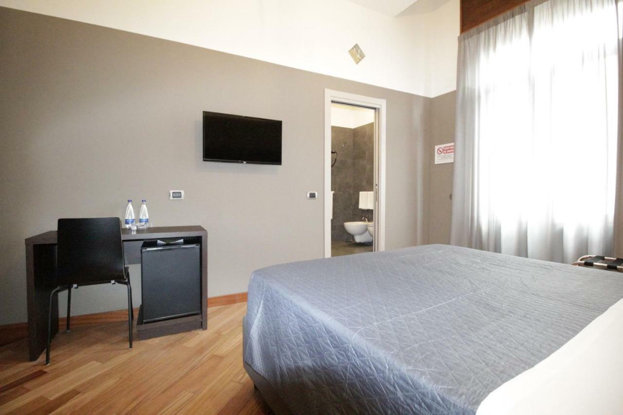 Piazza Carita Guest house Naples