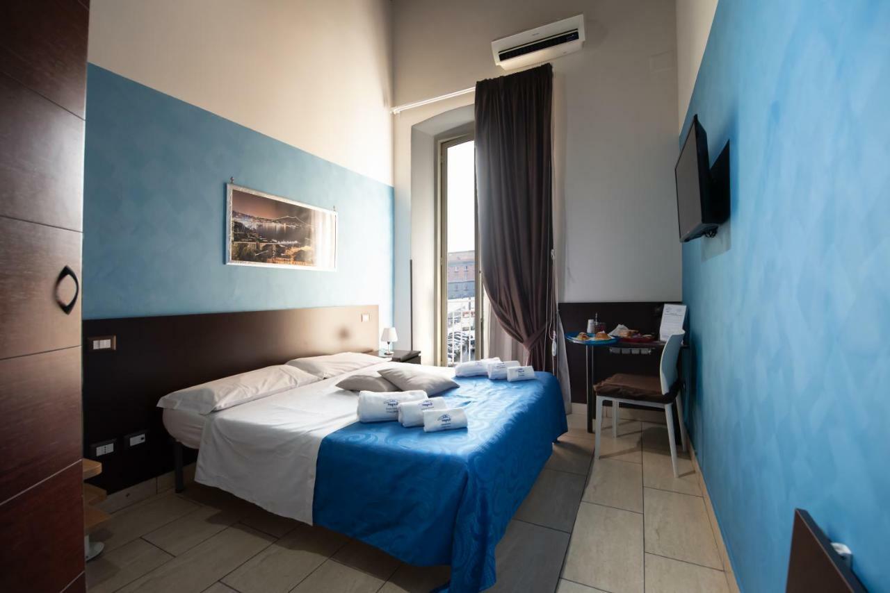 Napoli Affittacamere 2*