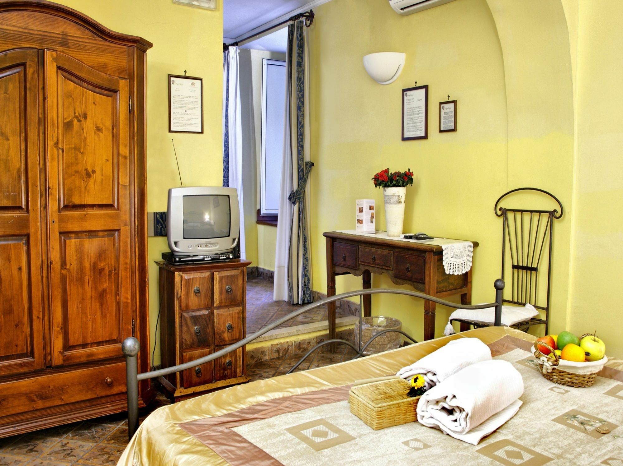 L'alloggio Dei Vassalli 3*