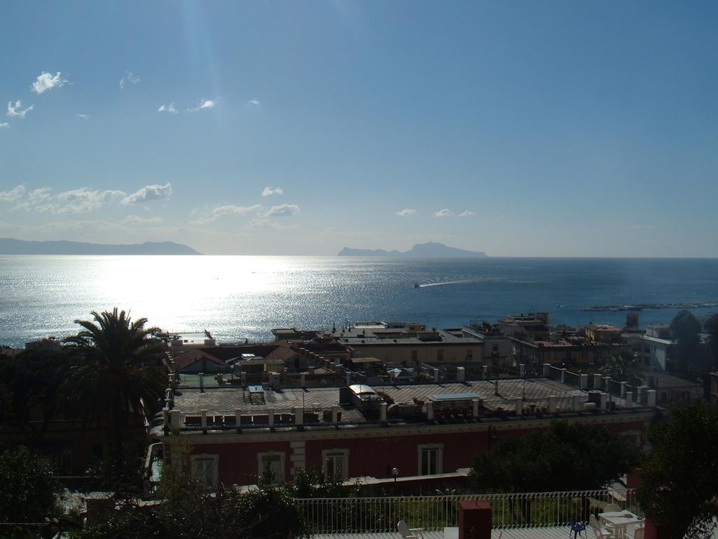Bed & Breakfast Serenella Naples