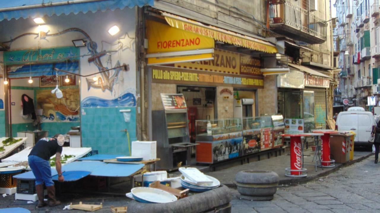 Neapolitan Flat Bed & Breakfast