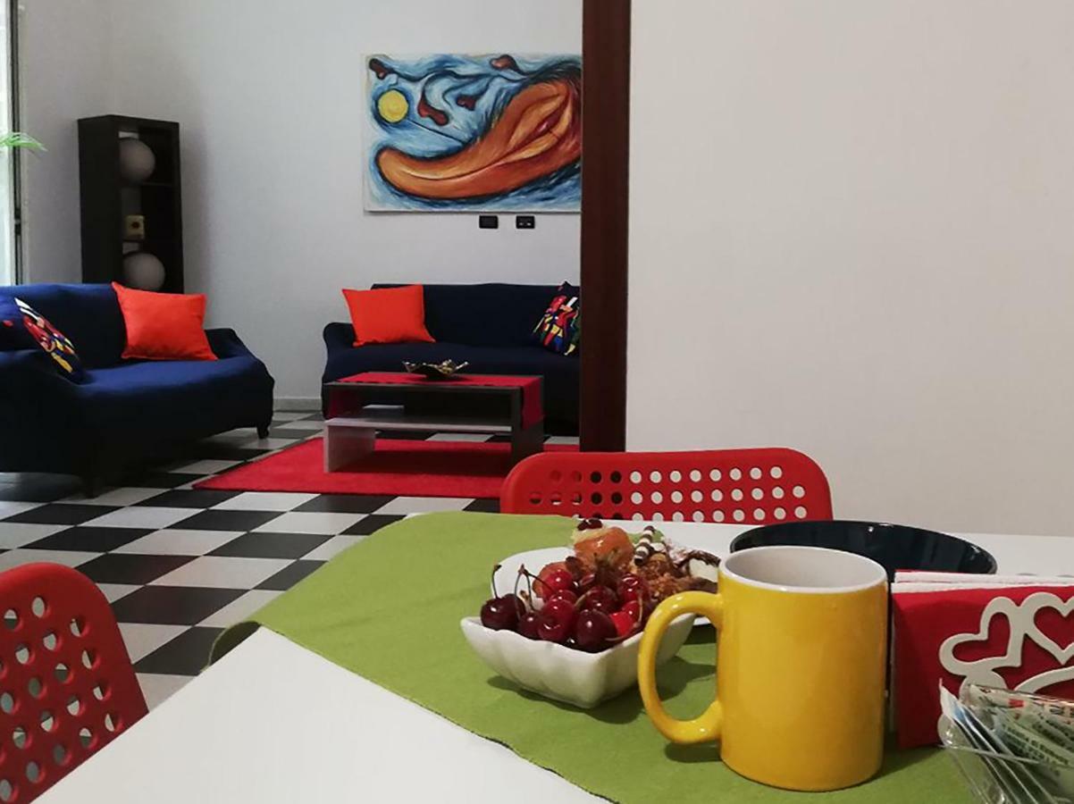 Mb Intera Casa Naples