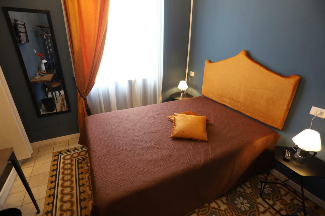 Aroma - Neapolitan 2* Naples