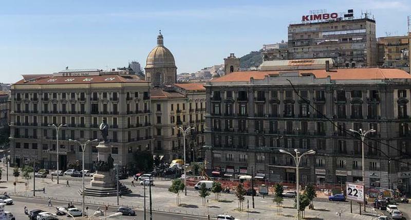 Re Ferdinando 3* Naples
