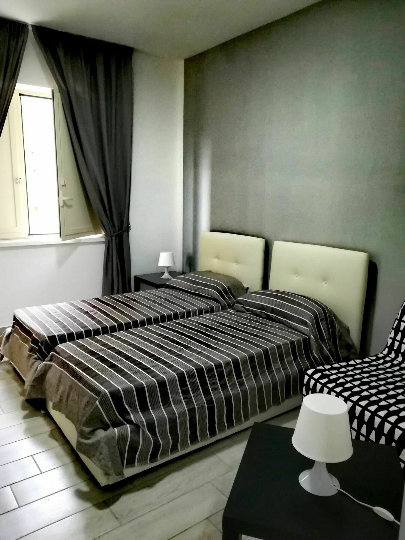Bed & Breakfast Neapolis Center 2*