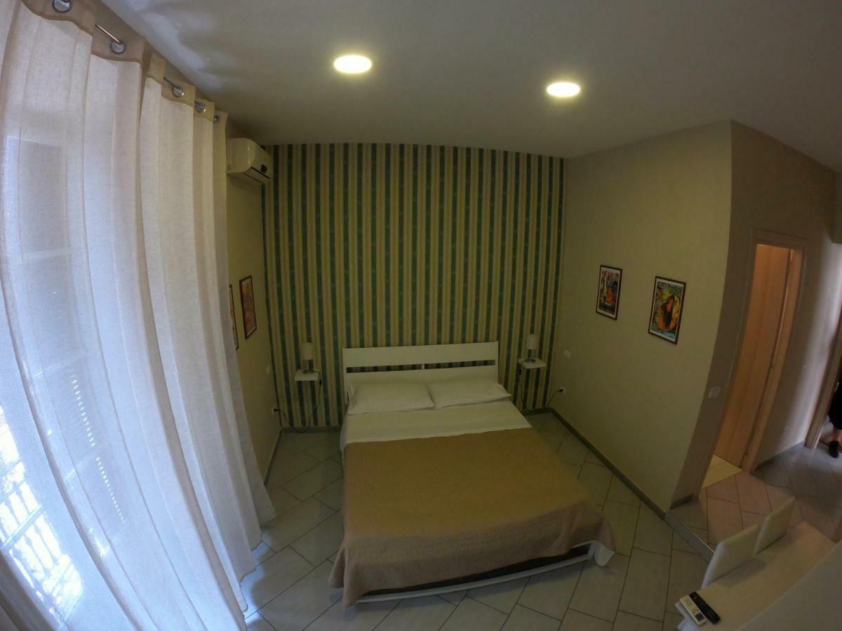 248 Bed & Breakfast Naples