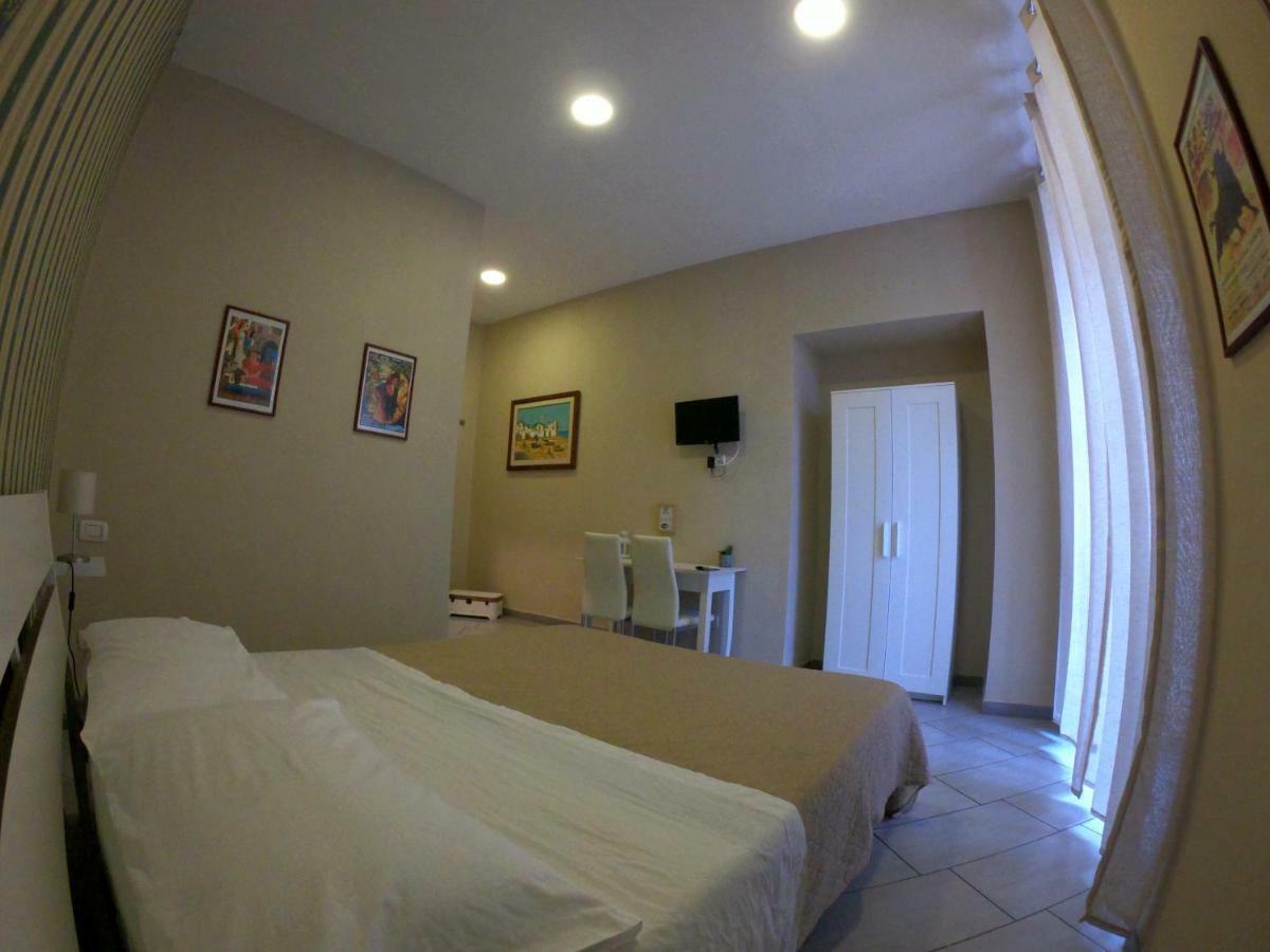 248 Bed & Breakfast Naples
