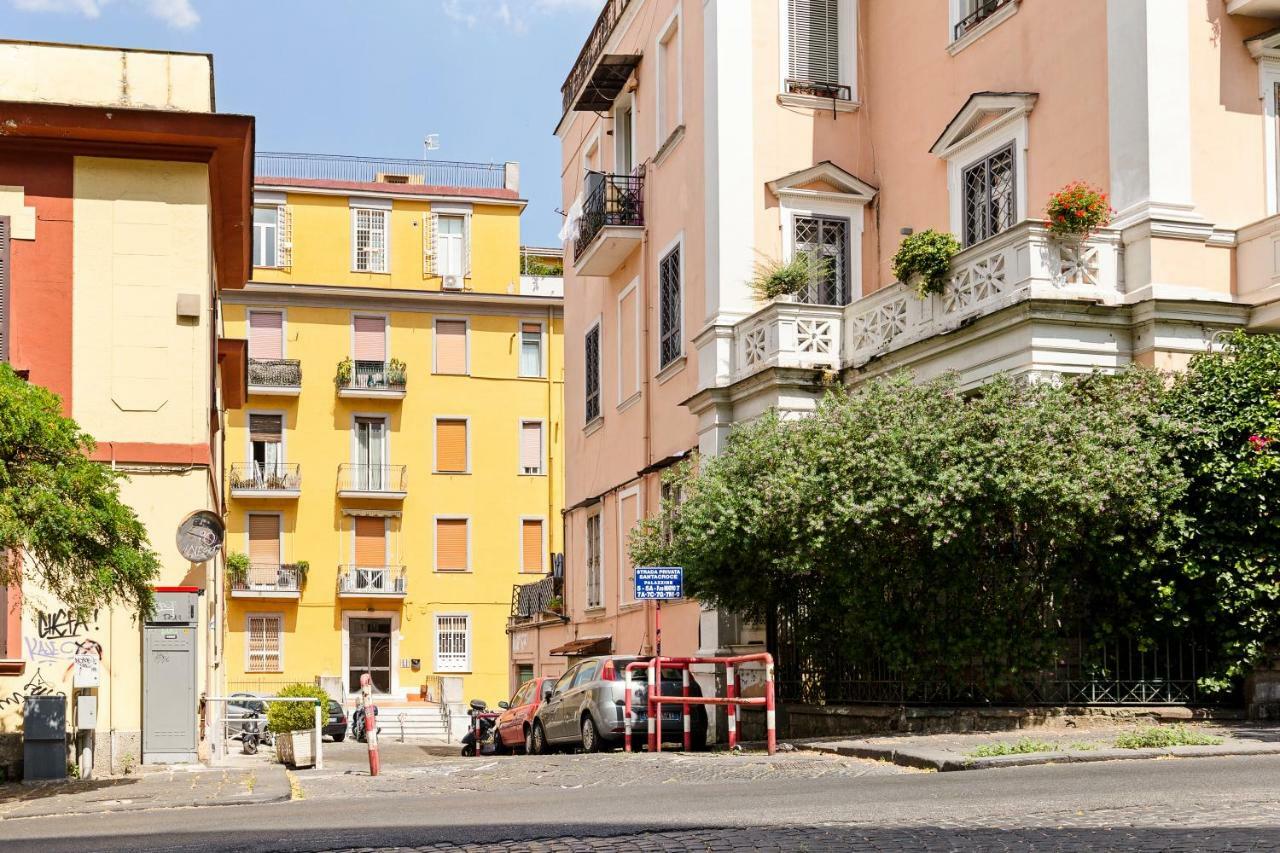 Salvator Rosa Metro Station Flat Apartment Naples