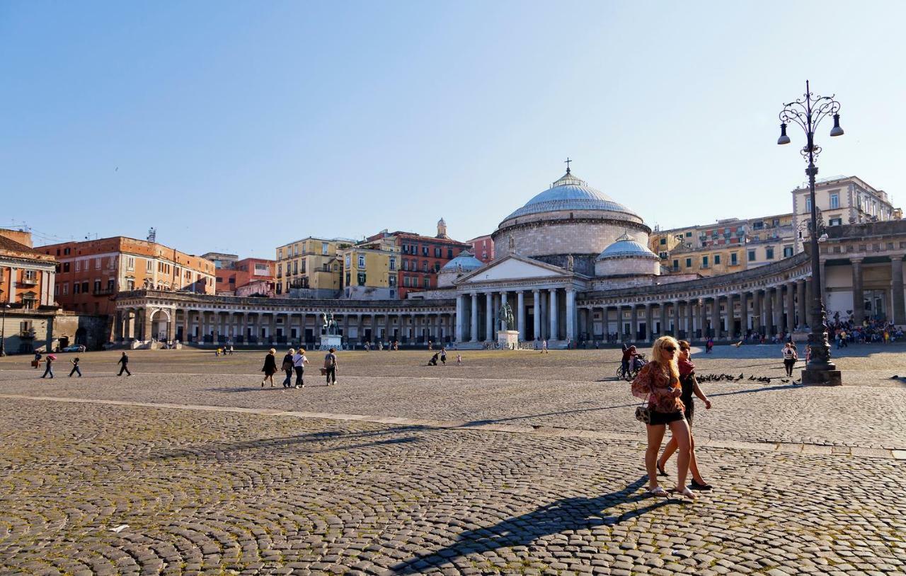 Be Italian Flat Piazza Bovio 22 Guest house