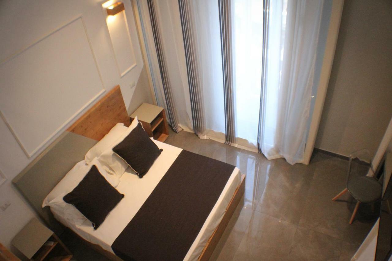 Guest house Be Italian Flat Piazza Bovio 22