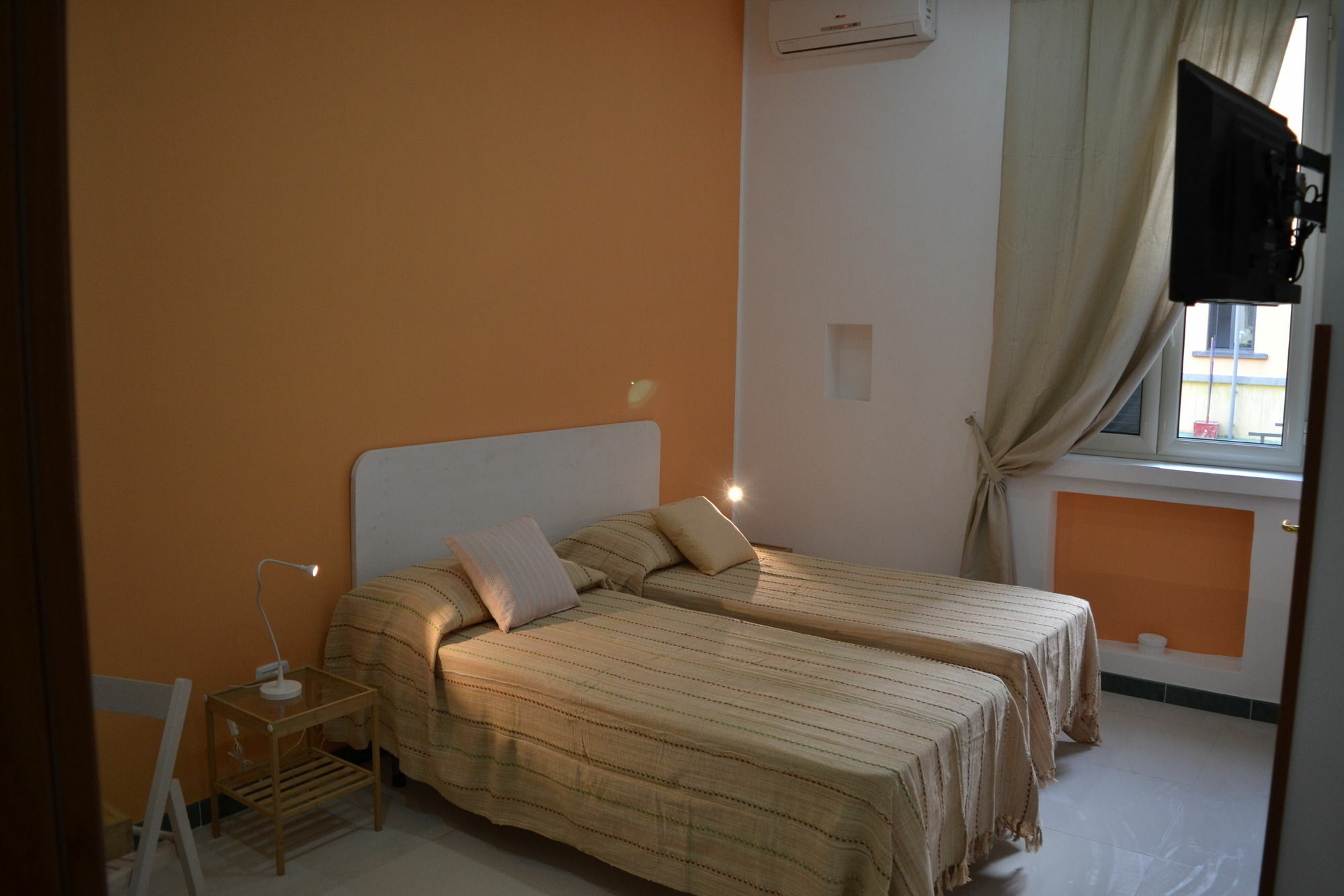 Bed & Breakfast Anna's Family Terrace