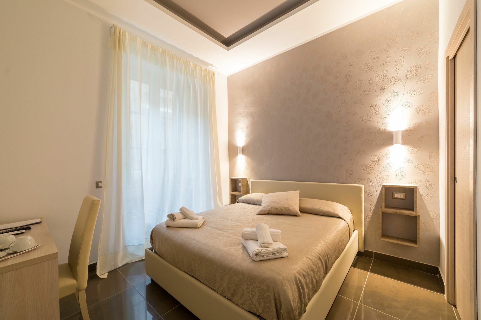 Be Italian Flat Bovio Naples