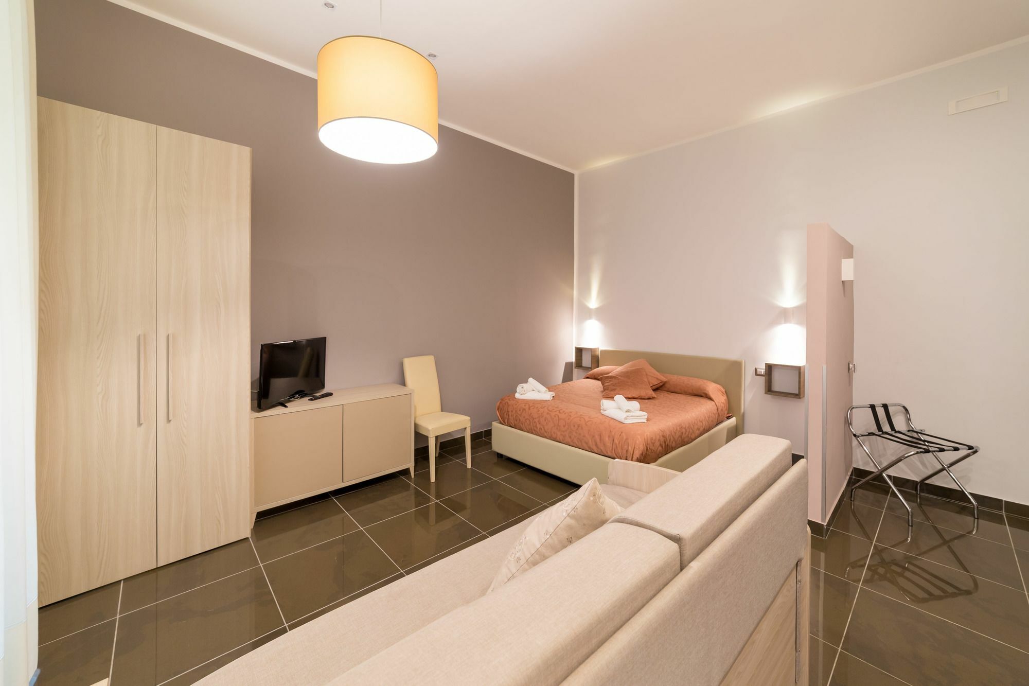Be Italian Flat Bovio Guest house