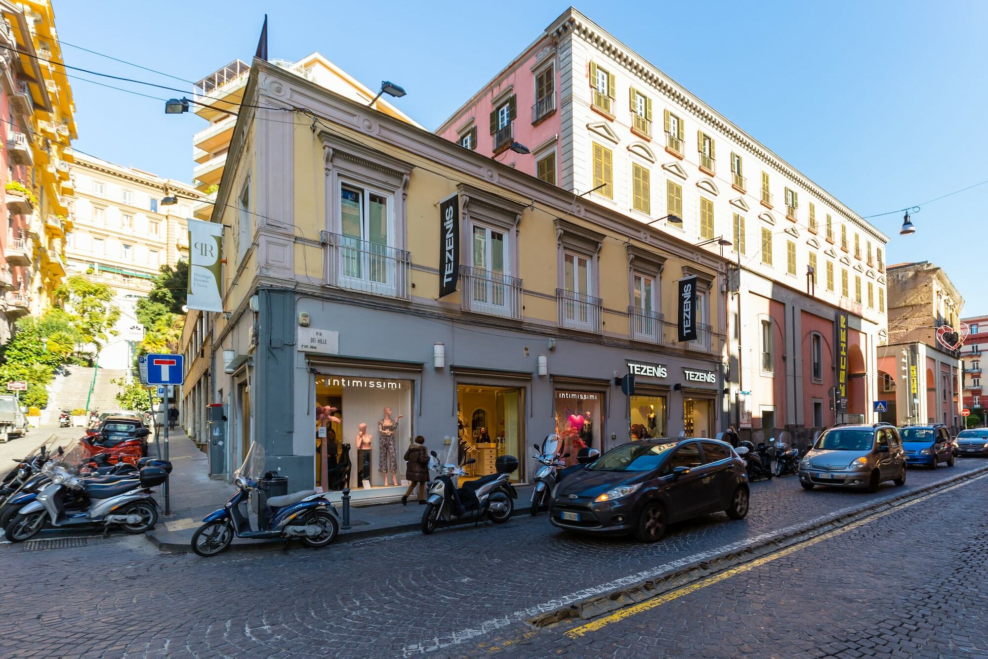 Prestige Chiaia Hotel 3*