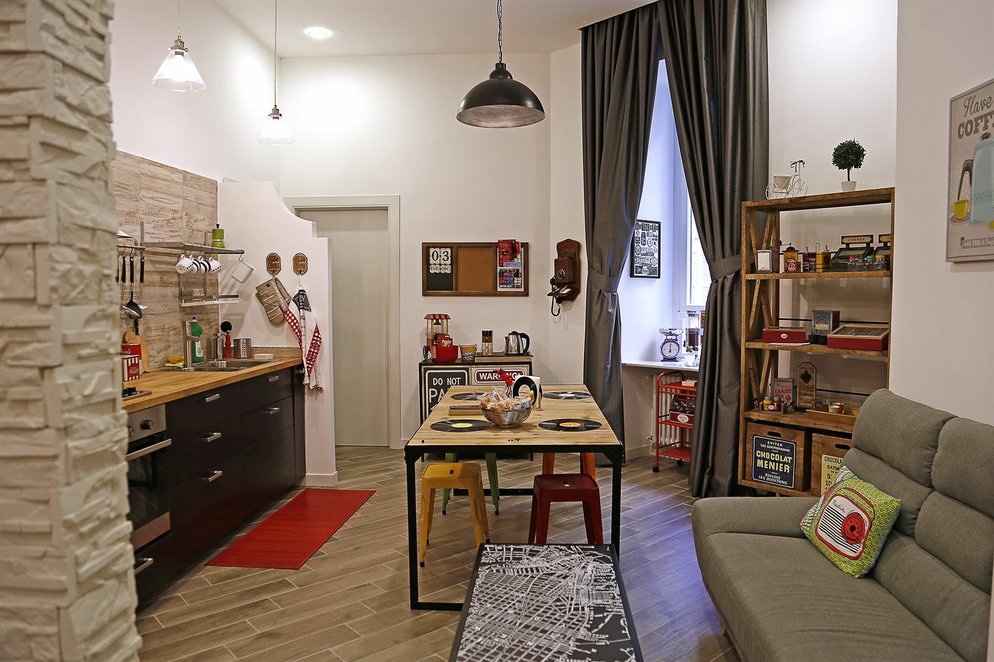 M99 Design Naples