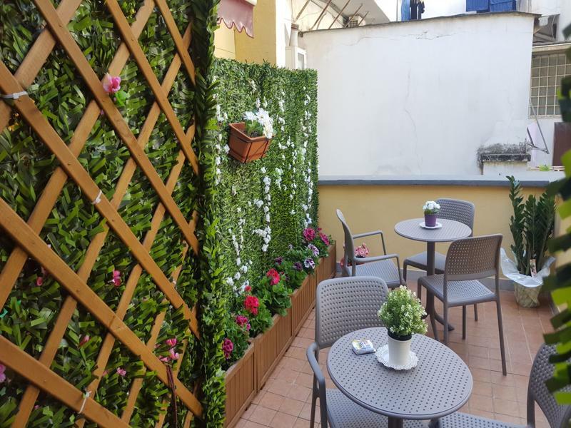 Chiaia Guest house 2*
