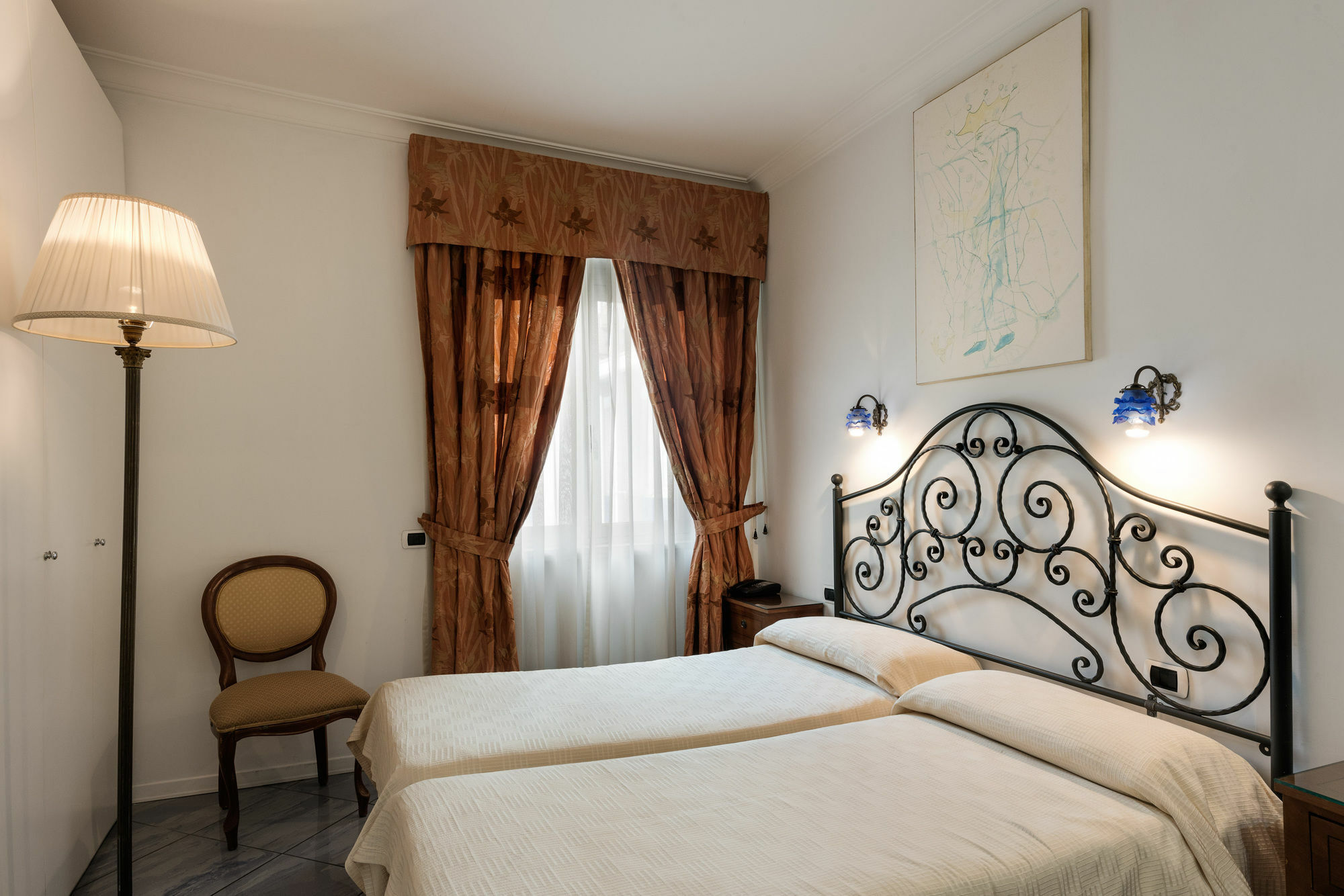 Guest house Fiorentini Residence Napoli Naples