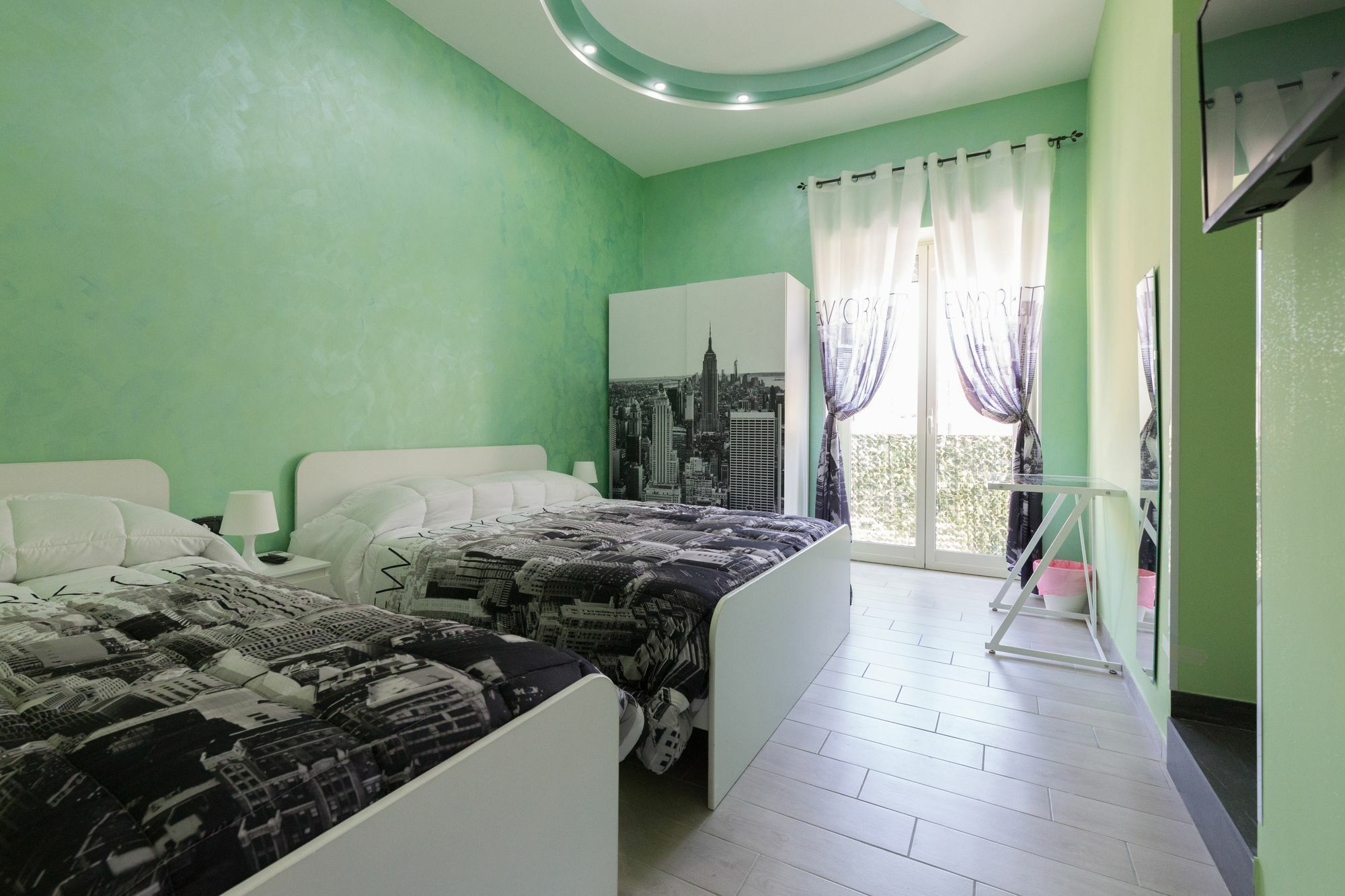 Bed & Breakfast Phoenix 2*