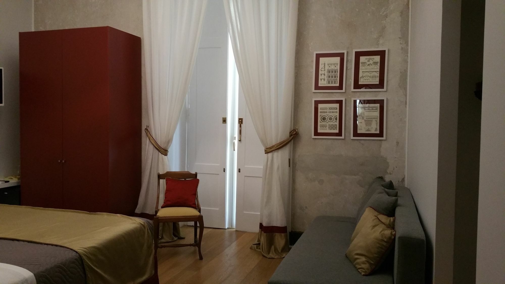 Apartment La Dimora Dei Reali Naples