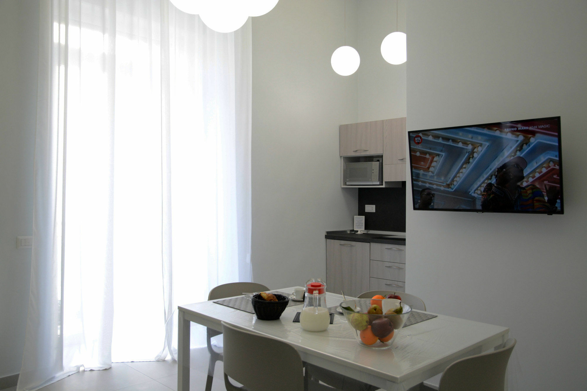 Dioniso's Luxury Municipio Naples