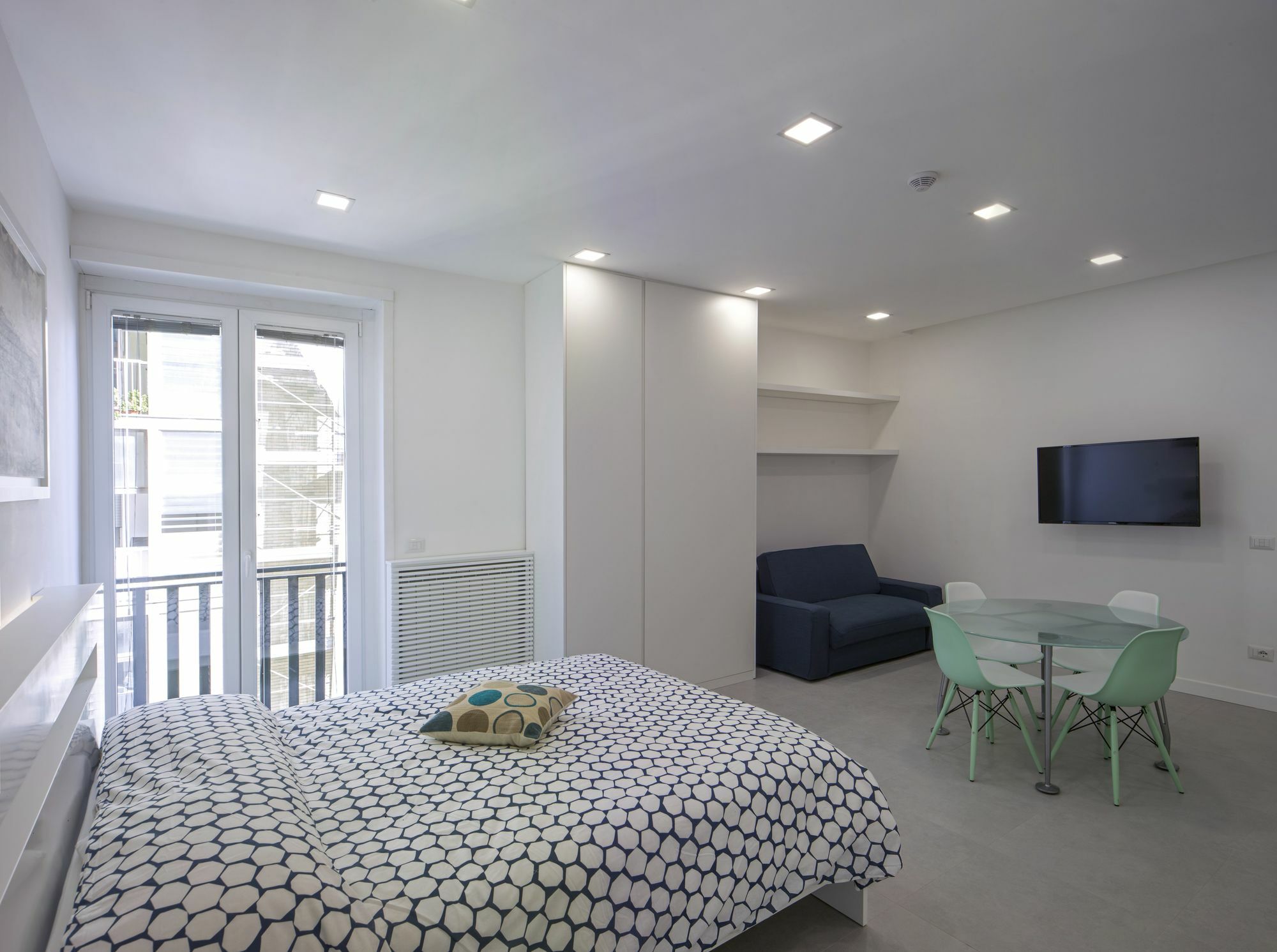 Aparthotel Relais Castel Nuovo 3*