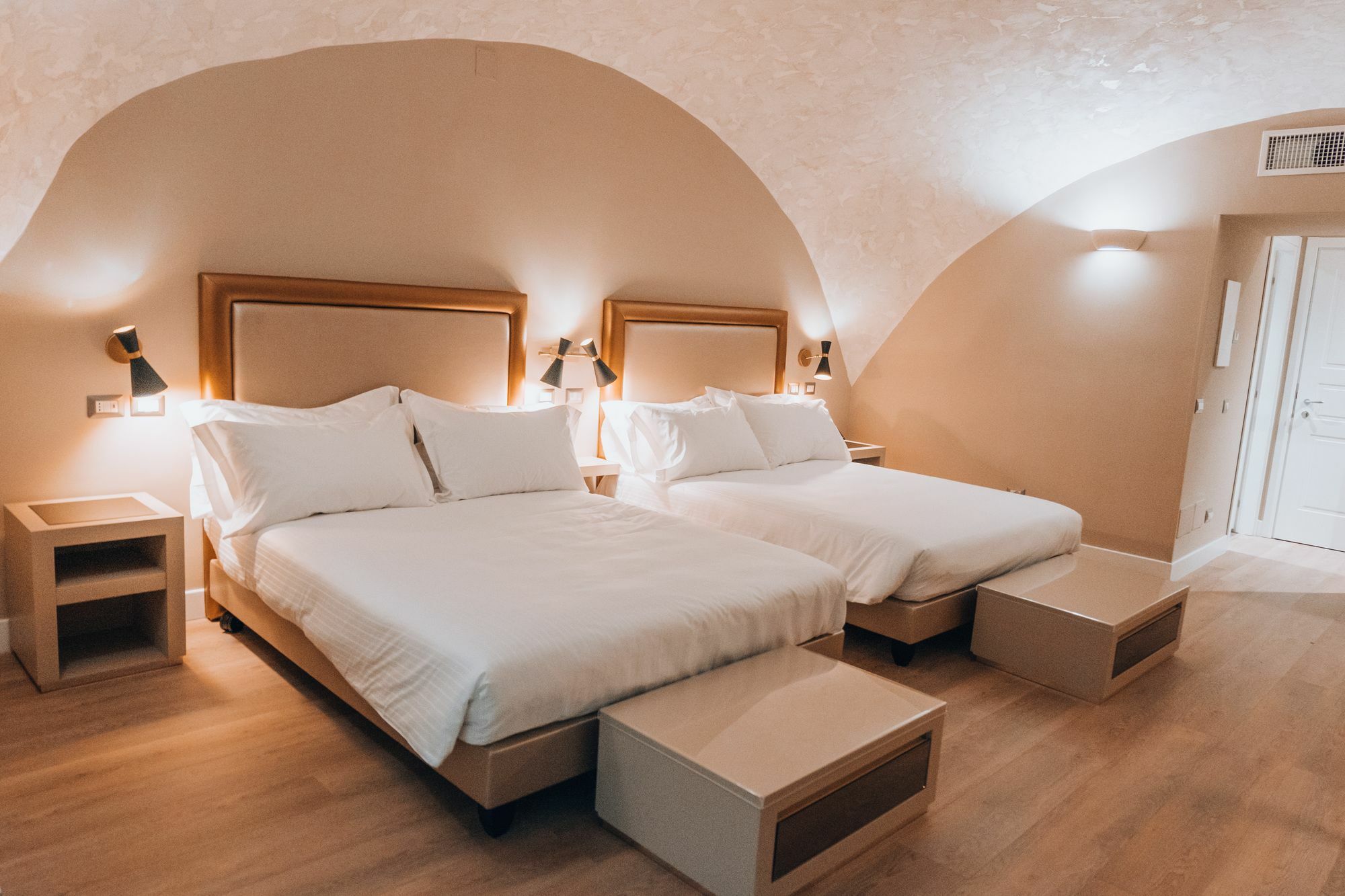 Caruso Place Boutique & Wellness 4* Naples