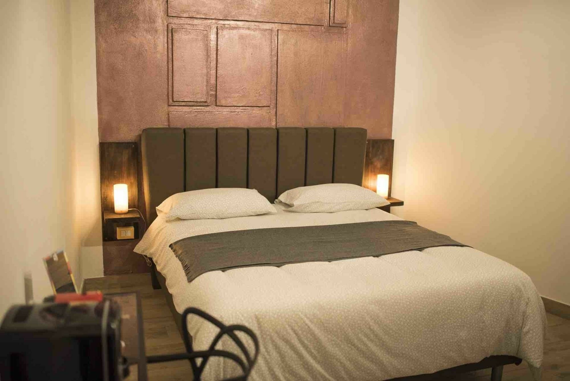 Bhome Fashion Bed & Breakfast