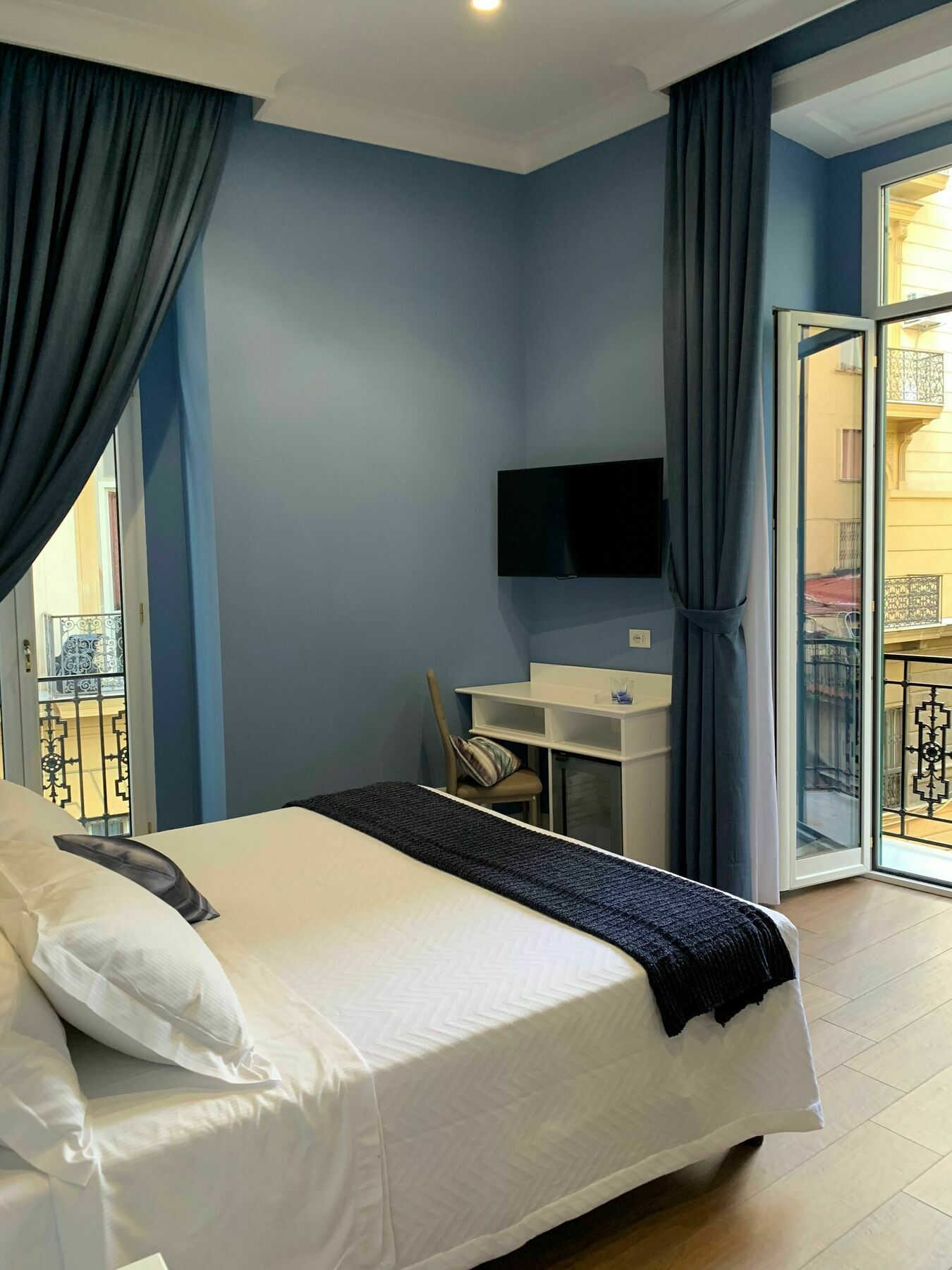 Cuorenapoletano Guest house 2*