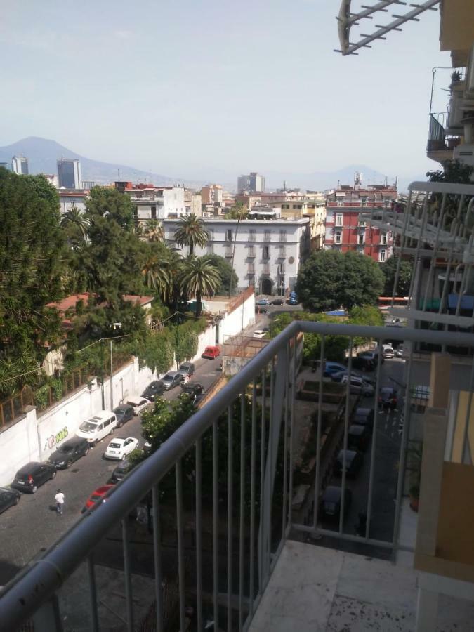 Rosy * Naples