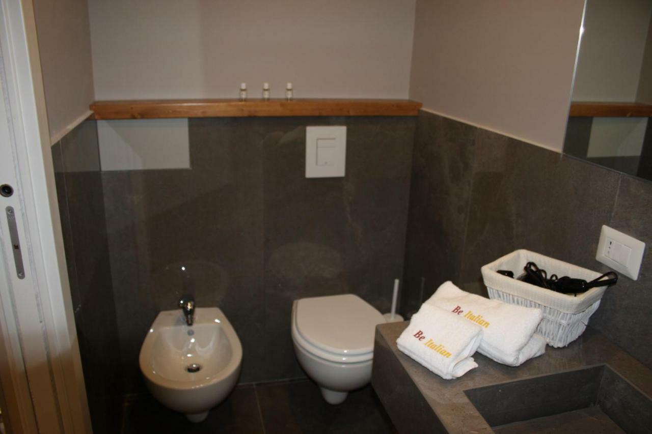 Be Italian Flat Piazza Bovio 22 2*