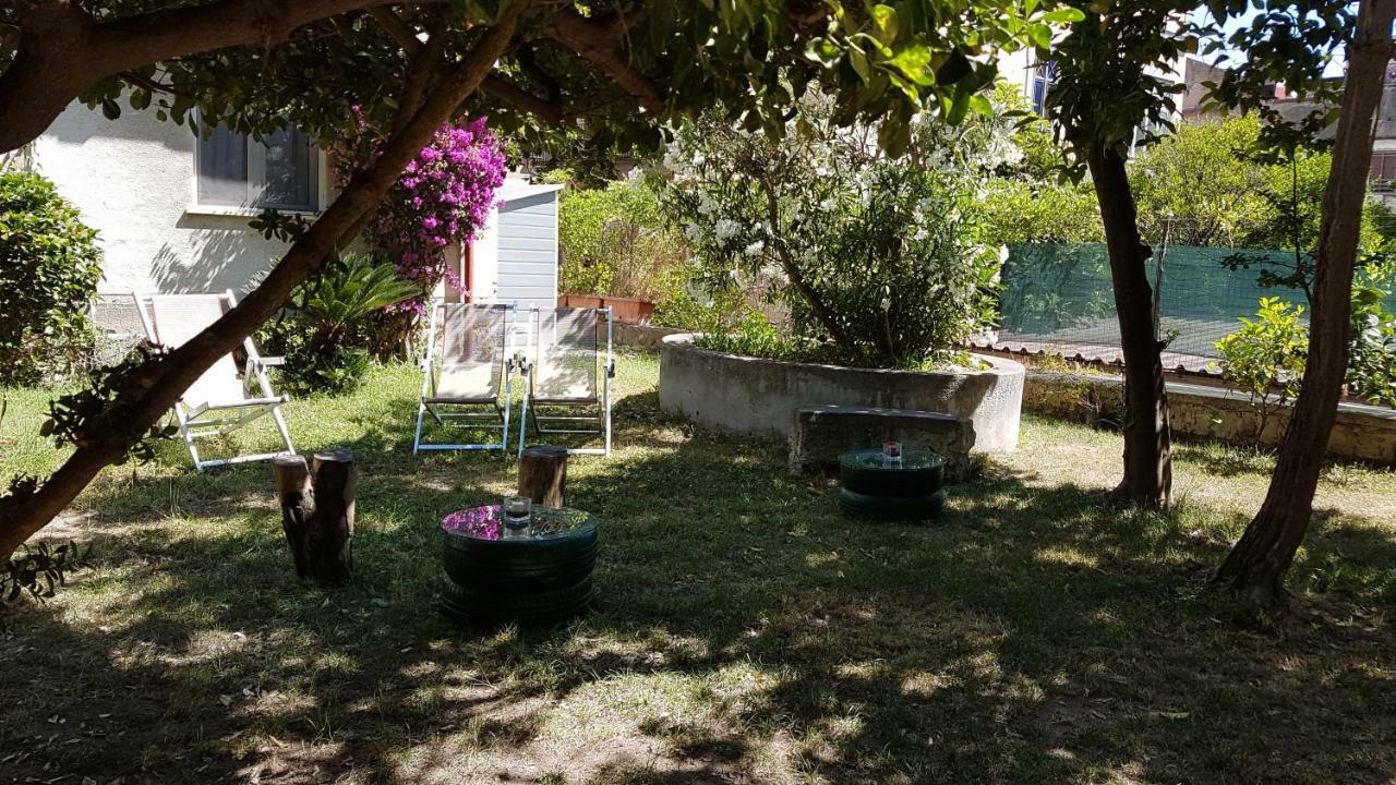 Bed & Breakfast Il Giardino Di Vico Neve Naples