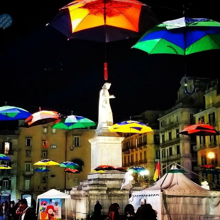 Royal Dante * Naples